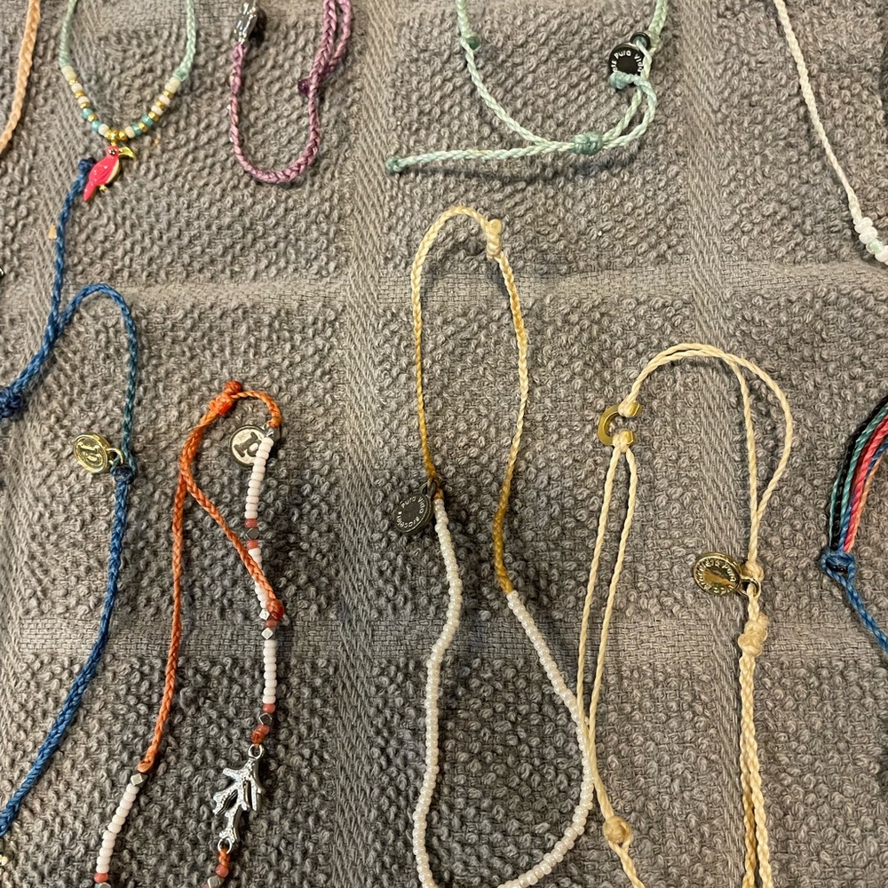 18 pura vida bracelets